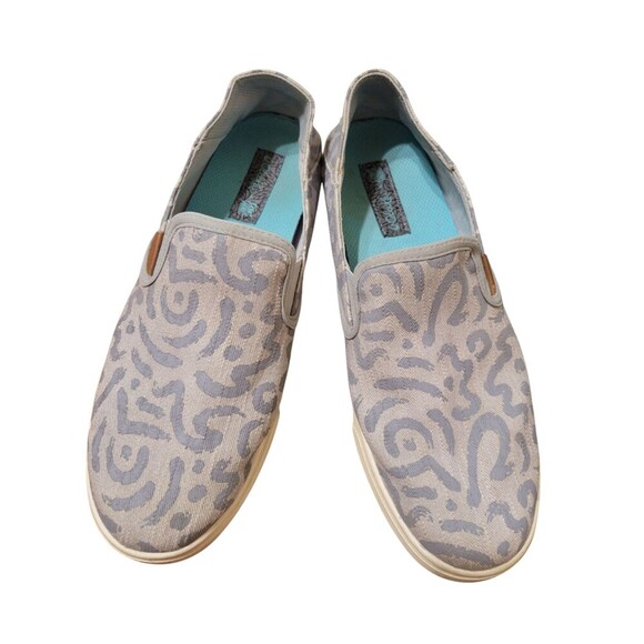 OluKai Shoes - Women's Olukai 9.5 Pehuea Pow Wow Slip On Sneakers Shoes Gray Artist Tribal Prnt